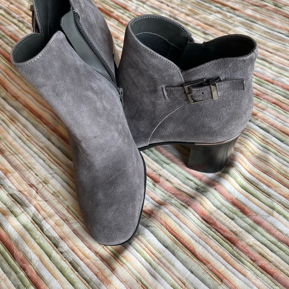 Bandolino Womens shoes - Picture 3 of 5